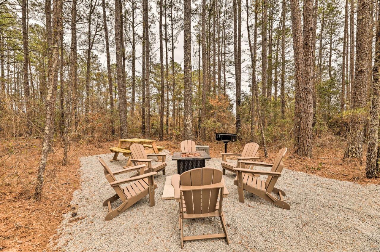 Charming New Bern Log Cabin - Pets Welcome! Exterior photo